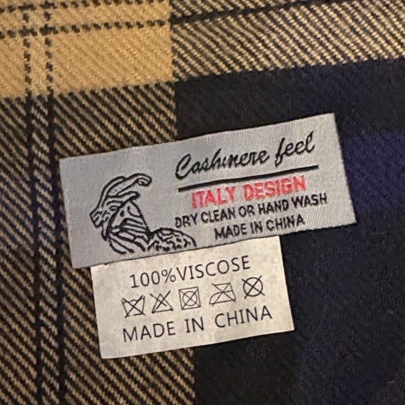 **Cashmere Feel Italy Design Scarf fringe navy multi color plaid - Picture 6 of 7